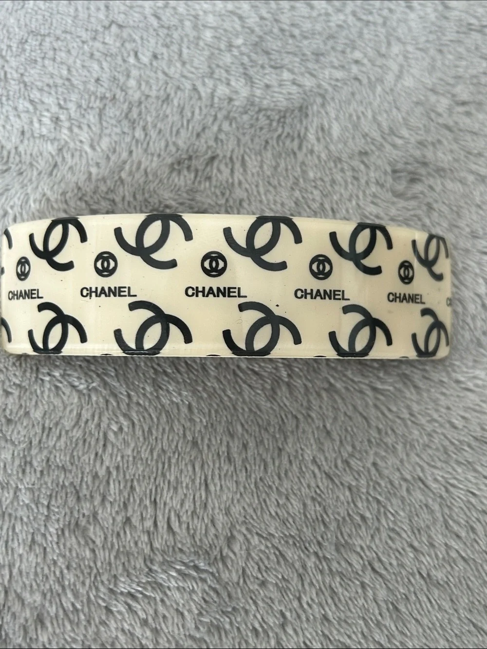 Ivory and Black Logo Printed Headband